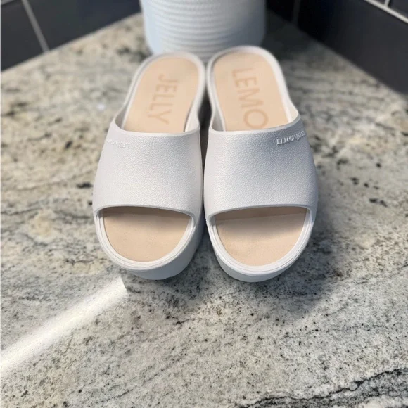 Lemon Jelly Slip-On Slides White Platform - Picture 3 of 10